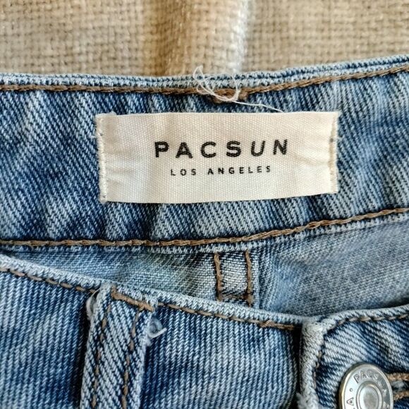 PacSun Light Wash Mom Shorts Size 24 - Picture 3 of 6